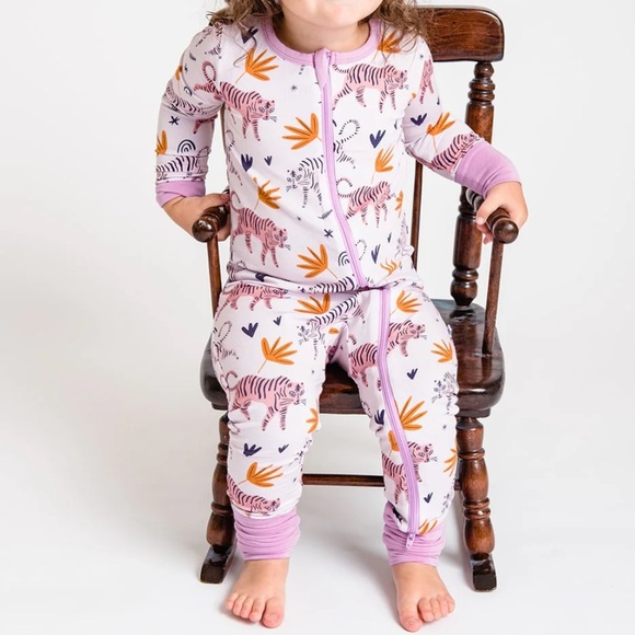 Pax & Lucy Pink Tigers Jammies Pajama sleeper 2t - Picture 1 of 6